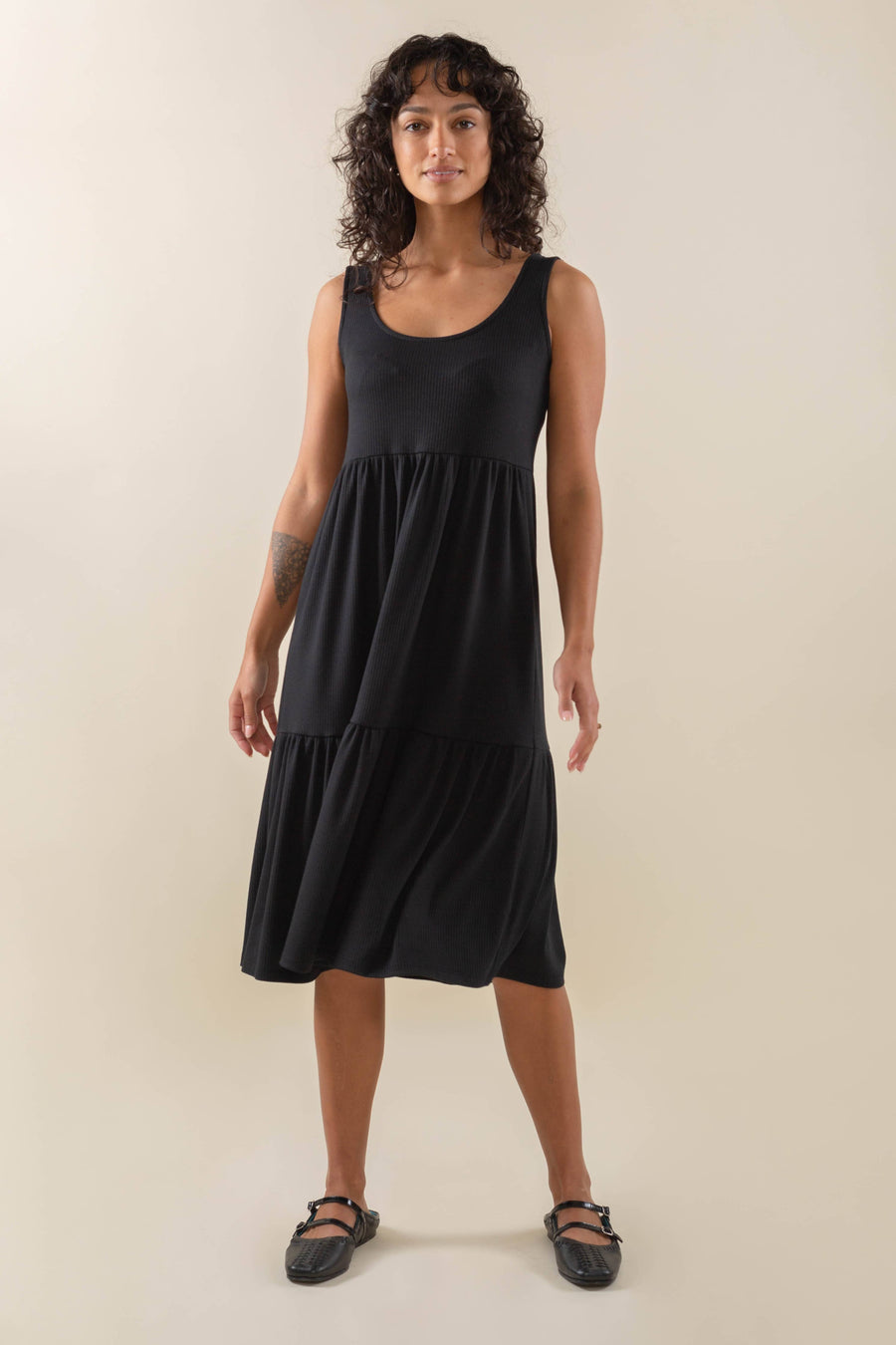 Riley U-neck Tiered Rib Dress: Black Large Riley U-neck Tiered Rib Dress: Black Large