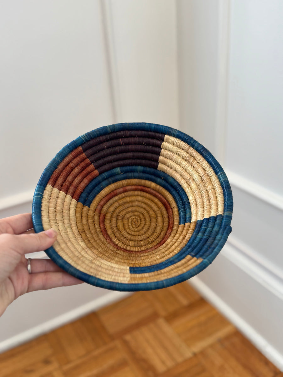Gakuru Basket - Small Woven Basket